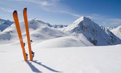 skis